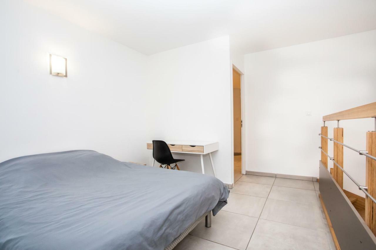 202 - Appartement Duplex Moderne - Jeanne D'Arc, Toulouse Exterior foto